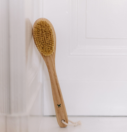 Badebørste med langt skaft