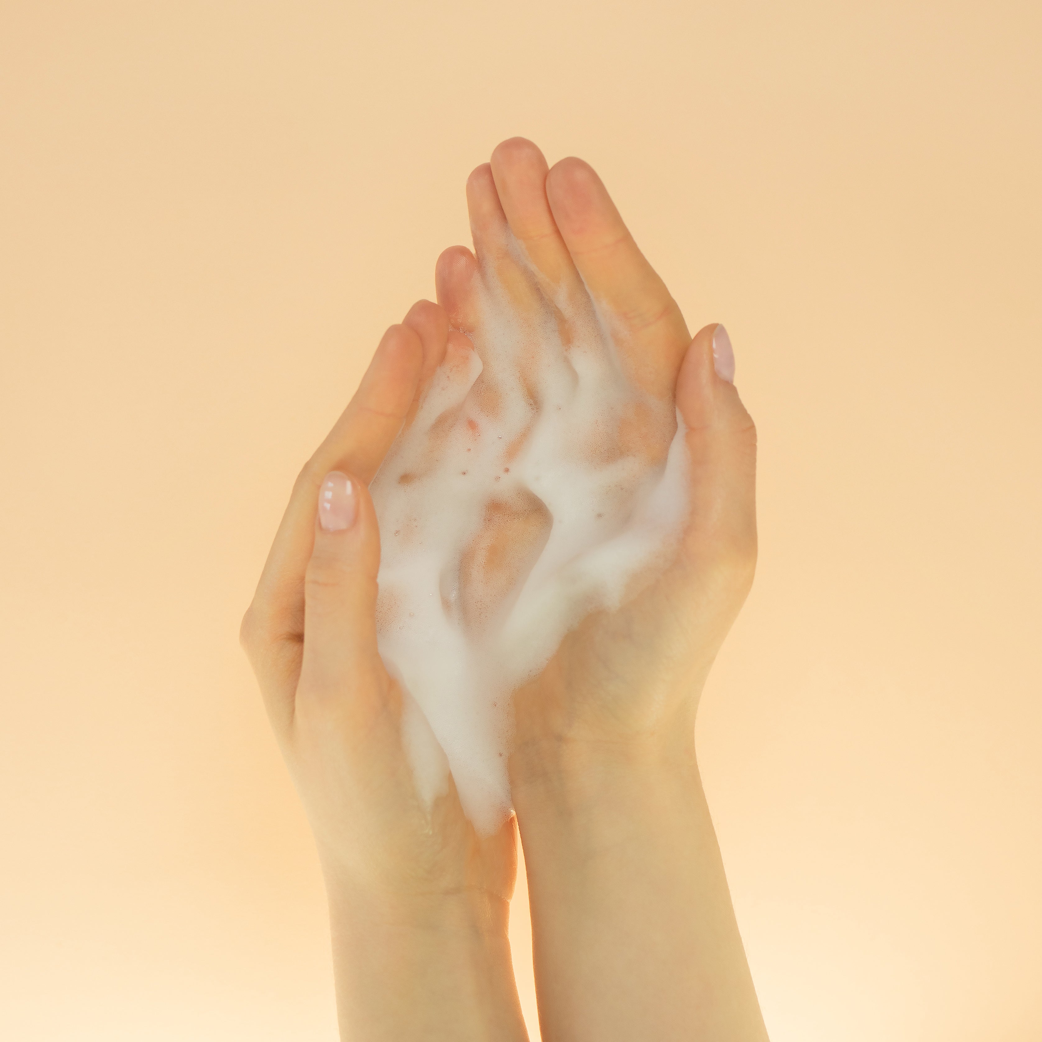 FOAMY TOUCH Creamy Cleansing Foam